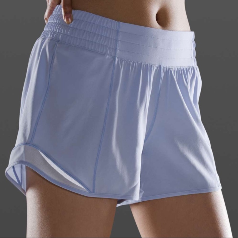 Lululemon Hotty Hot shorty in Day dream